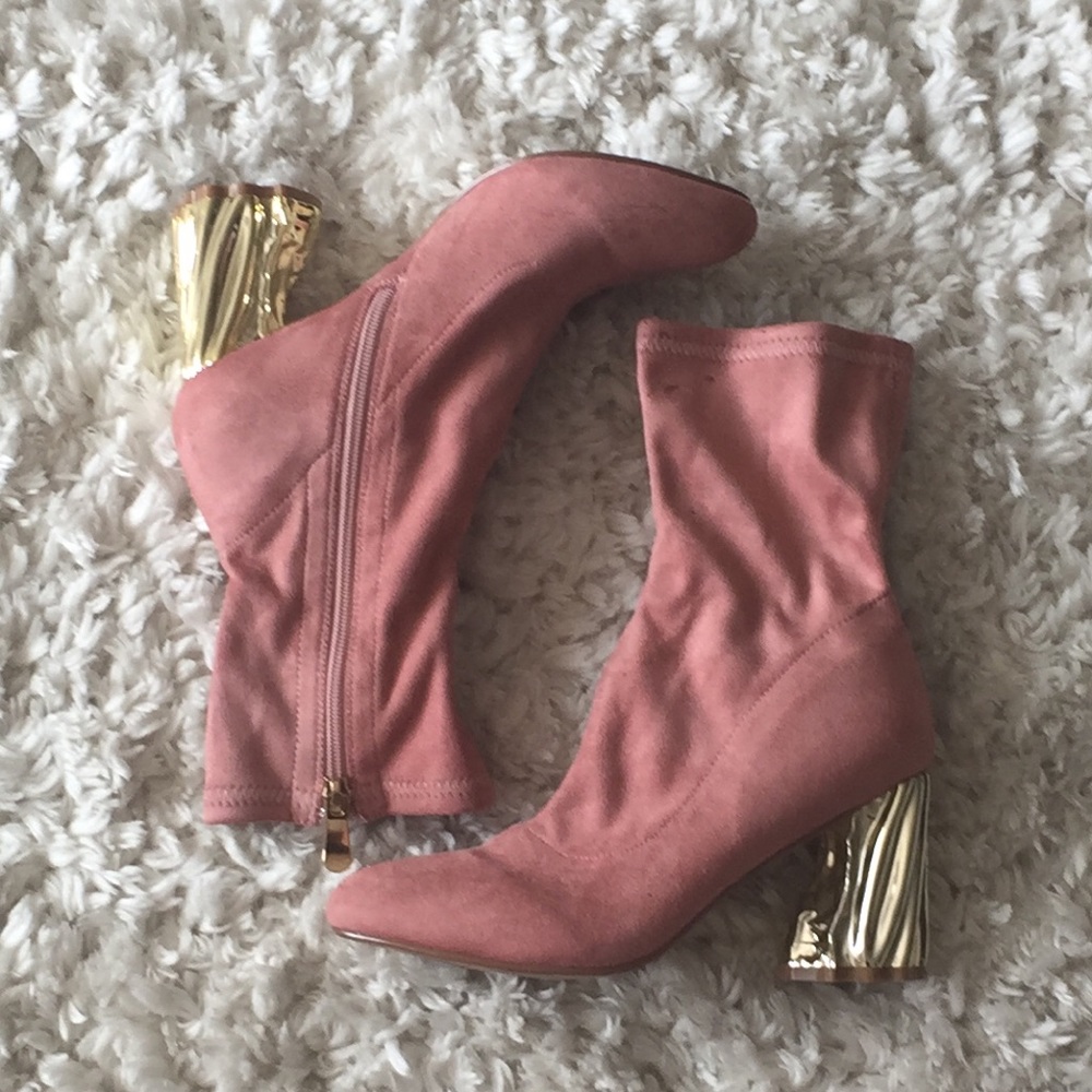 Pink Bootie with Eclectic Golden Heel
